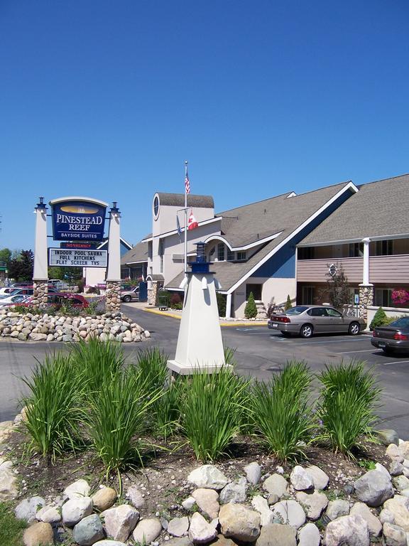 Pinestead Reef Resort Traverse City Exteriér fotografie