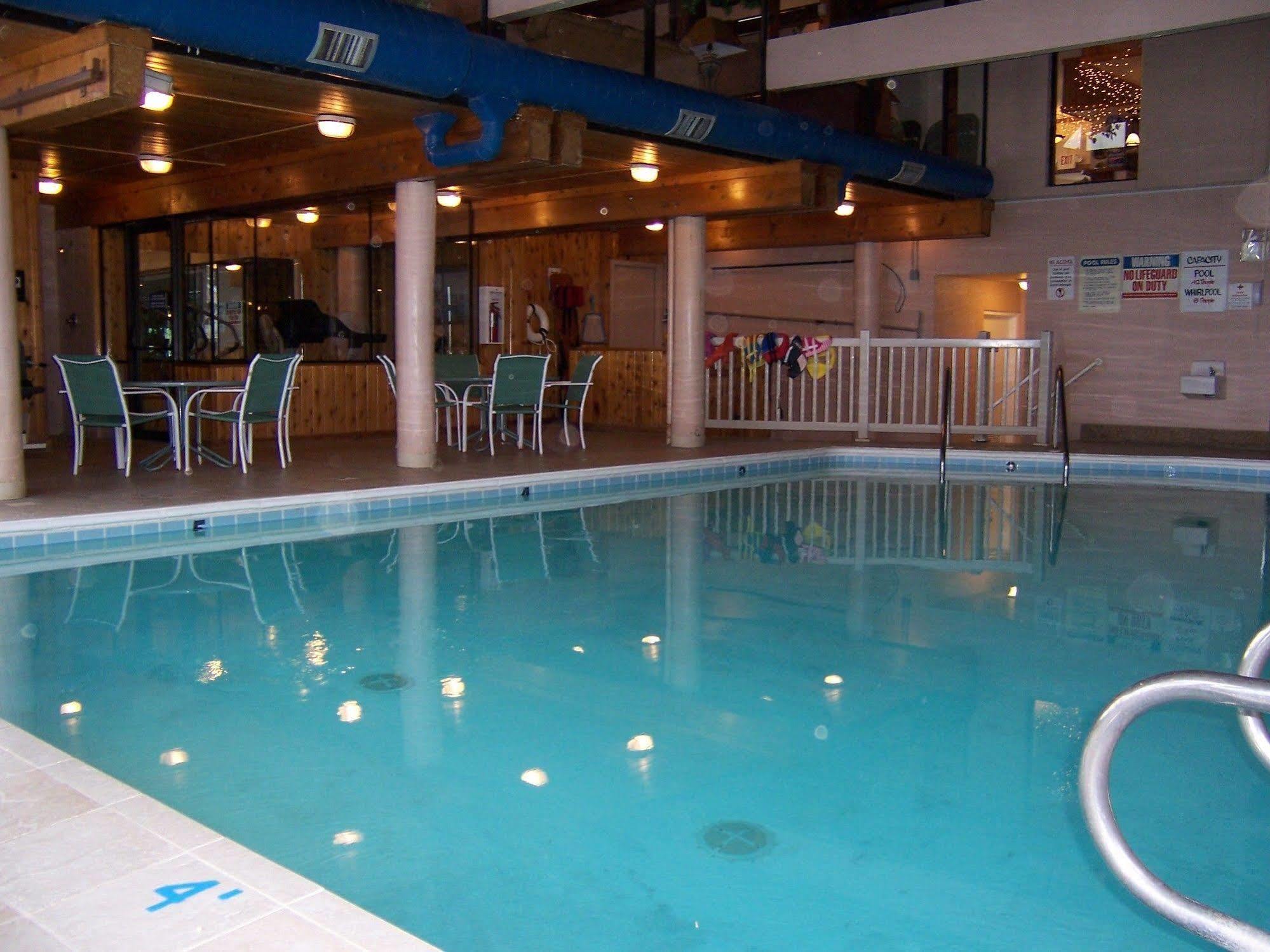 Pinestead Reef Resort Traverse City Exteriér fotografie