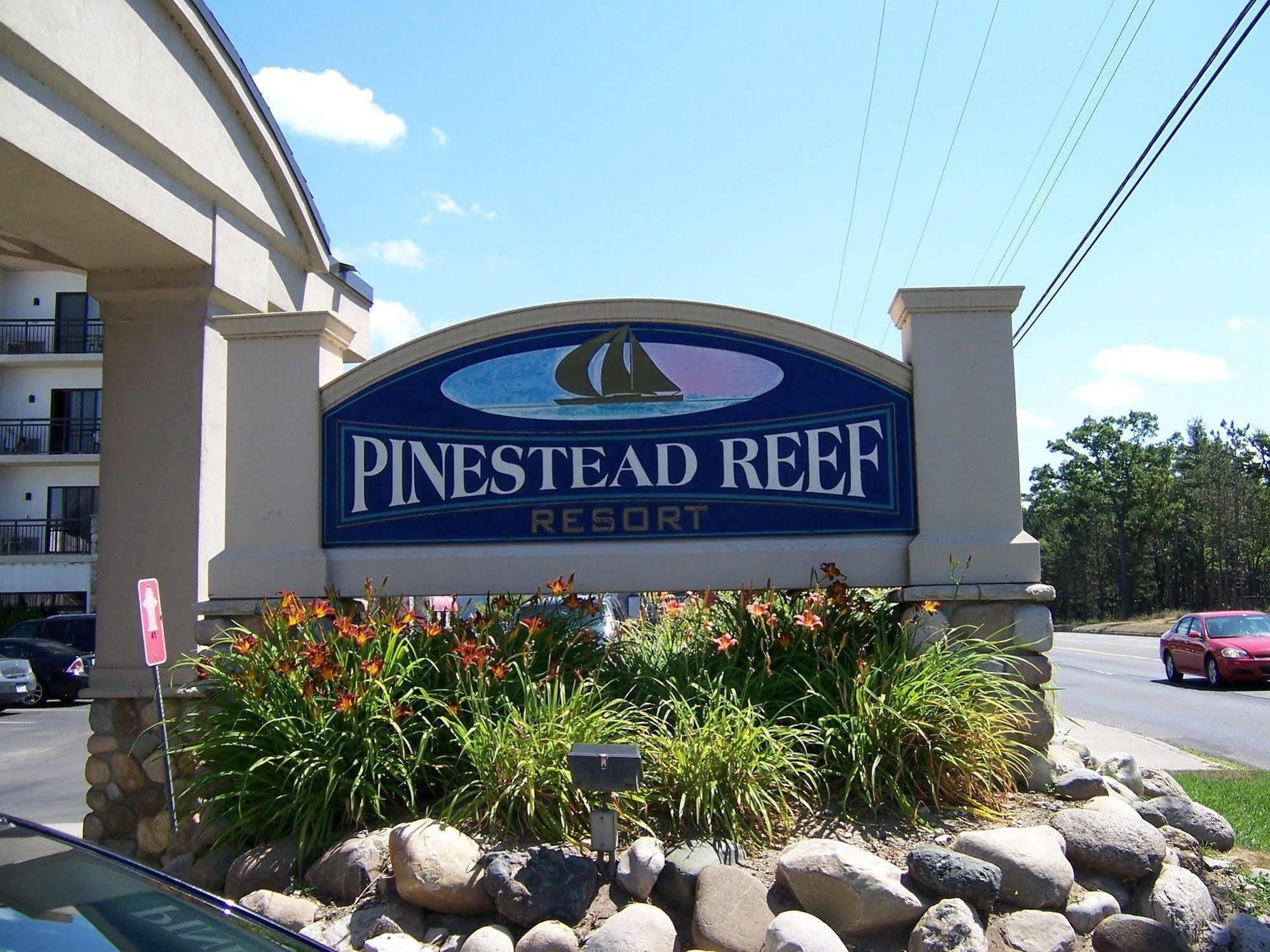 Pinestead Reef Resort Traverse City Exteriér fotografie